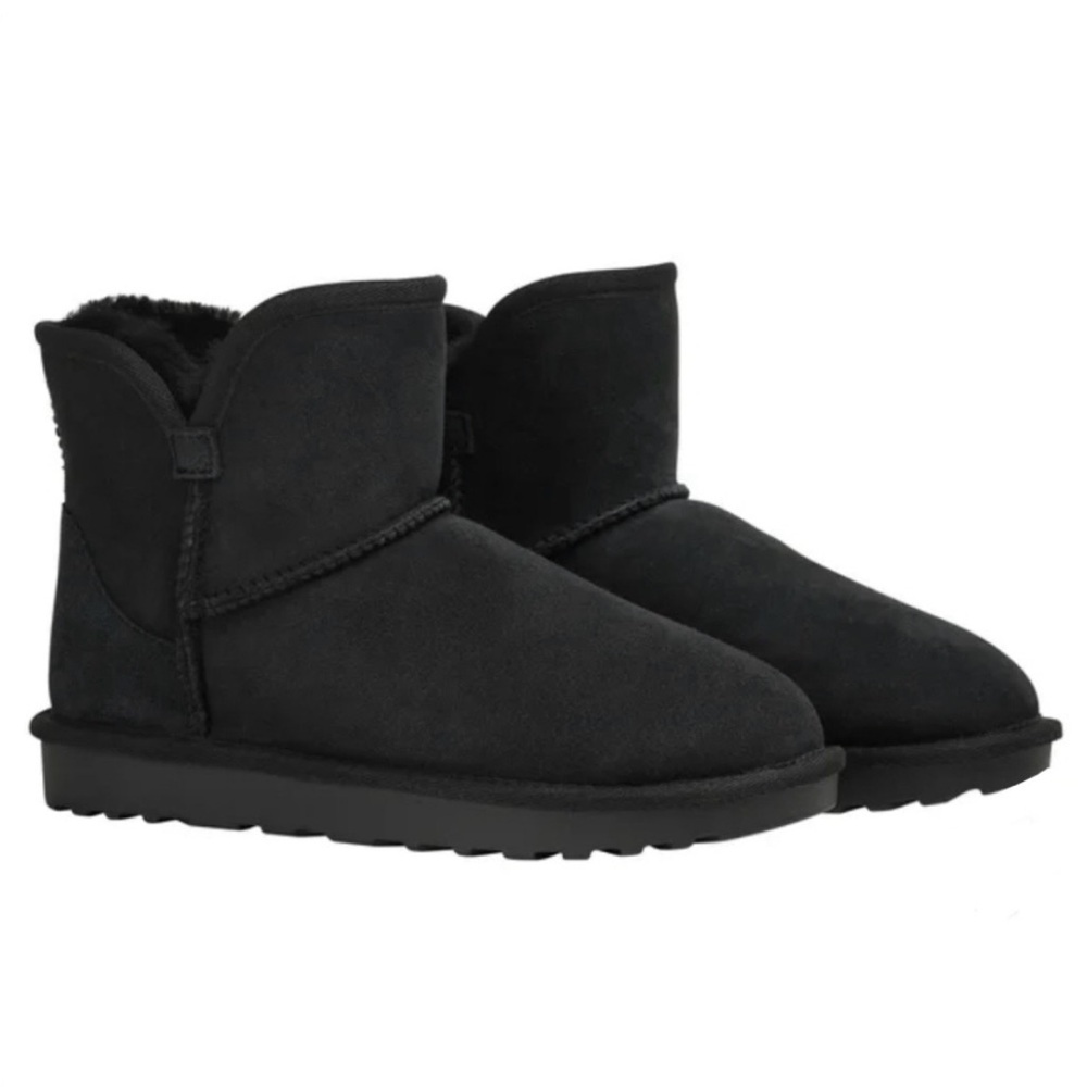 Kirkland Ladies Shearling Short Boot